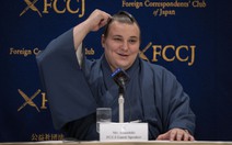 Võ sĩ trẻ Ukraine tạo 'địa chấn' tại làng sumo Nhật Bản