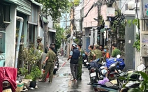TP.HCM: Đang phong tỏa tìm cách khống chế người đàn ông tấn công hàng xóm, cố thủ trong nhà