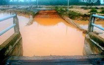 Đà Nẵng: Lũ lớn làm sập cầu đường đi huyết mạch nối xã Nam Phước và Hội An