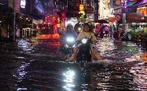 Trung tâm TP.HCM có 23 điểm ngập, do mưa và triều cường vượt chuẩn thiết kế