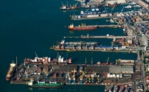 Cảng dầu Novorossiysk của Nga bị tập kích, giá dầu thế giới tăng 2%