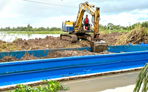 Cần Thơ: Xử phạt người khai thác đất bờ kênh