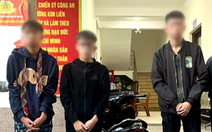 'Quái xế' đạp vào đầu xe công vụ làm thiếu tá công an bị thương nặng