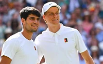 Alcaraz và Sinner đối đầu ở 'trận chung kết trong mơ' ATP Finals 2025