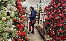 Thuế khiến Giáng sinh ở Mỹ có thể thiếu đồ trang trí và giá tăng cao