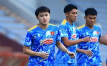 Tiến Linh báo tin được lên tuyển Việt Nam, Gia Bảo vẫn tưởng bạn đùa