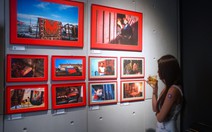 Ba nhiếp ảnh gia Trần Thanh Thảo, Hoàng Lê Giang và Tín Phùng kể chuyện về Đỏ