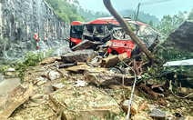 Cận cảnh hiện trường vụ tai nạn 6 người chết trên đèo Khánh Lê