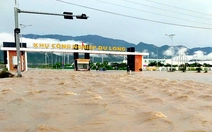 Khu công nghiệp Du Long ở Khánh Hòa ngập nặng do mưa lớn, 6.000 công nhân phải tạm nghỉ
