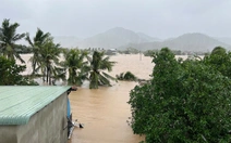 Mưa lớn gây sập tường, đè chết một phụ nữ ở Sông Cầu