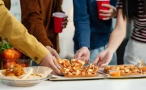 Hết cảnh ‘9 người 10 ý’, ShopeeFood khao tiệc mượt mà dịp 20-11