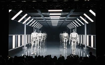 Các hãng xe điện Trung Quốc chuyển hướng sang robot hình người