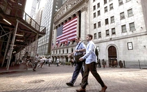 Nvidia đạt 5.000 tỉ USD, giới đầu tư thận trọng