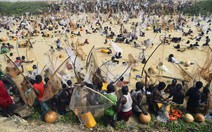 Sự thật về video mô tả đám đông người dân Sudan lao xuống sông để thoát nạn diệt chủng