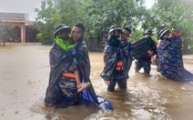 Bộ Quốc phòng: Phải vào điểm ngập sâu bằng mọi cách, không để dân bị cô lập