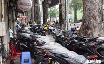 TP.HCM chính thức bỏ quyết định 32 về thu phí sử dụng tạm vỉa hè