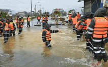 Lũ Khánh Hòa rút dần; Quốc lộ 1 tắc nghẽn 20km