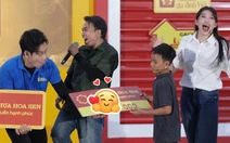 Cậu bé vỡ òa khi rút được bảng thưởng có số tiền mà mơ cũng không dám nghĩ