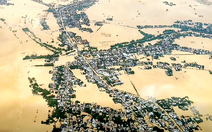 Thủ tướng: Phải có đề án tổng thể khắc phục hậu quả bão lũ ở miền Trung