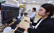 Chứng khoán tuần mới: Nhiều cổ phiếu thoát khỏi vùng quá bán, bao giờ chỉ số đảo chiều?