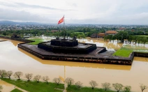 Toàn cảnh trận lũ thứ 3 trong vòng 1 tuần bủa vây Huế
nhìn từ trên cao