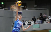 Bích Thủy tỏa sáng giúp đội bóng chuyền Nhật Bản phục thù thành công