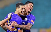 Đỗ Hoàng Hên rực sáng, CLB Hà Nội đẩy PVF-CAND xuống đáy bảng