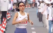 Nữ y tá thắng giải marathon rồi gửi lời xin lỗi đến bệnh viện