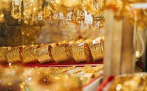 Vàng thế giới lại vượt mốc 4.000 USD, giá trong nước bật tăng theo