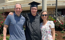 Nhiều người trẻ tự tử nghi do ChatGPT xúi giục, OpenAI bị kiện hàng loạt