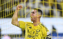 Ronaldo lại sút phạt đền, ghi bàn thắng thứ 953 trong sự nghiệp