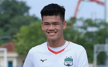 Tuyển thủ U22 Việt Nam ghi bàn cứu Hoàng Anh Gia Lai phút 90+10