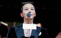G-DRAGON chỉnh toàn bộ sân khấu tại MAMA 2025 sau thảm họa cháy chung cư Hong Kong