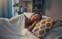 Khung giờ nào nên ngừng nạp đường để có giấc ngủ ngon?