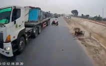 Tình huống giao thông: Quá may mắn cho tất cả các bên