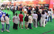 Ngày của Phở 2025: ngày cuối còn đông hơn ngày đầu, khách xếp hàng dài chờ
