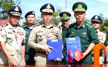 Tiếp nhận 63 công dân từ Campuchia qua cửa khẩu Hoa Lư, đa số từ cơ sở lừa đảo trực tuyến