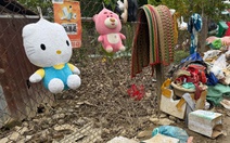 Hồi sinh sau lũ: Người đàn ông 'nổi tiếng' trên mạng do mặc áo...nữ nay thành người dẫn đường