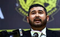 Bóng đá Malaysia nhận loạt tin sốc, bỗng nhiên... hết sạch tiền