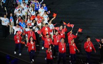 Lễ bế mạc SEA Games 33: các đoàn thể thao tiến vào sân Rajamangala diễu hành