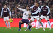 Man United thua Aston Villa, Bruno Fernandes bị chấn thương