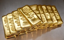 Giá vàng thế giới đạt kỷ lục 4.383 USD/ounce