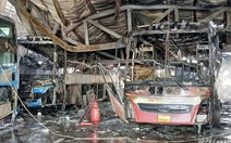 Cháy garage ở Gia Lai, 4 ô tô bị thiêu rụi, thiệt hại hơn 3 tỉ đồng