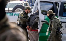 Tin tức thế giới 24-12: Hàng ngàn đơn xin tị nạn ở Mỹ có thể bị hủy; Động thái mới ở Donbass