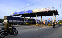 Trạm thu phí BOT quốc lộ 51 có nguy cơ sập, BVEC dùng dằng, Sở Xây dựng TP.HCM buộc tháo dỡ ngay