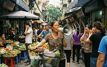 Ám ảnh tiếng rao thu sẵn từ loa bán hàng