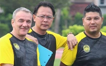 Malaysia gây sốc khi sa thải hàng loạt HLV bóng đá