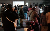 Vụ hủy show Về đây bốn cánh chim trời: Khán giả và nghệ sĩ có quyền khởi kiện ban tổ chức không?