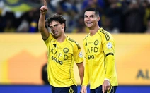 Pha ghi bàn may mắn giúp Ronaldo tiến sát cột mốc 1.000 bàn thắng