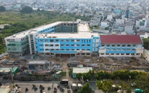 Hình hài ngôi trường đầu tiên trên khu đất từng là nghĩa trang lớn nhất TP.HCM